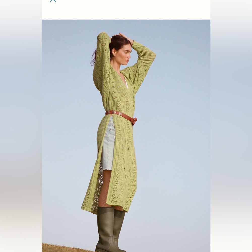 By Anthropologie Mesh Split Longline Sweater
2x